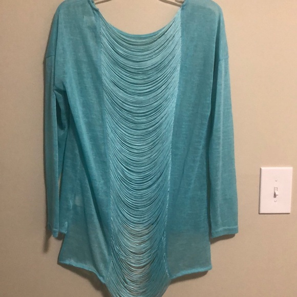 Tops - Love Riche Top Fringed Back SZ S EUC